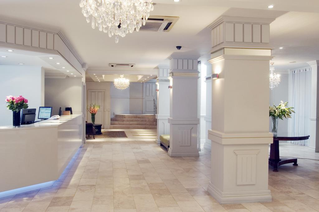 Manhattan Hotel Pretoria-Noord Extérieur photo