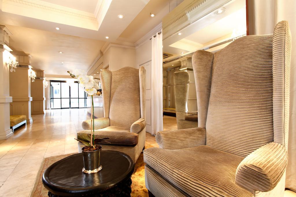 Manhattan Hotel Pretoria-Noord Extérieur photo